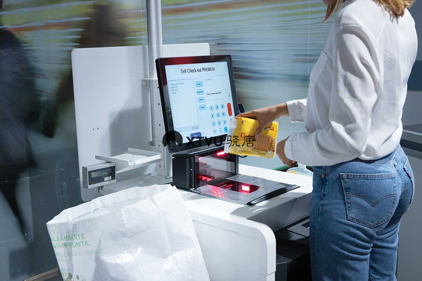 e66a4182cd5a91300f13f03951897b40_PLA-MAG9600i-SELF-CHECKOUT1-HR.jpg